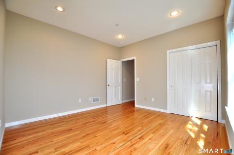 110 Turnberry Lane Windsor CT 06095