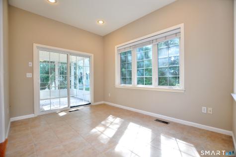110 Turnberry Lane Windsor CT 06095