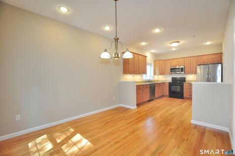 110 Turnberry Lane Windsor CT 06095