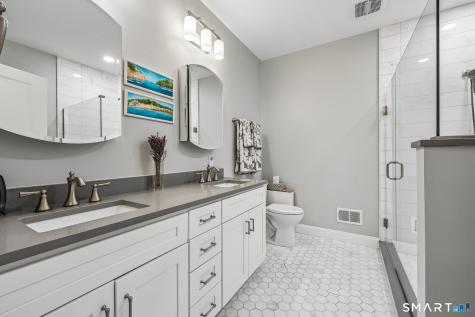 25 Sheffield Street Old Saybrook CT 06475