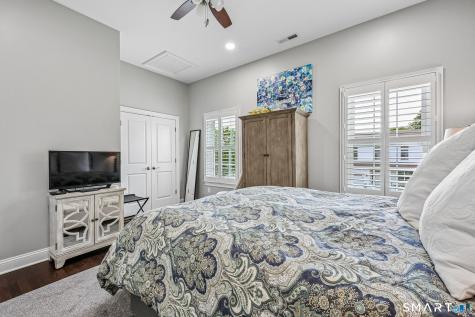 25 Sheffield Street Old Saybrook CT 06475