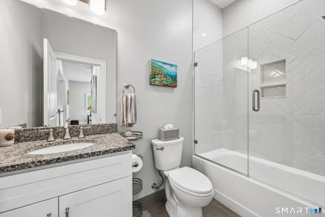 25 Sheffield Street Old Saybrook CT 06475