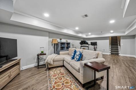 25 Sheffield Street Old Saybrook CT 06475