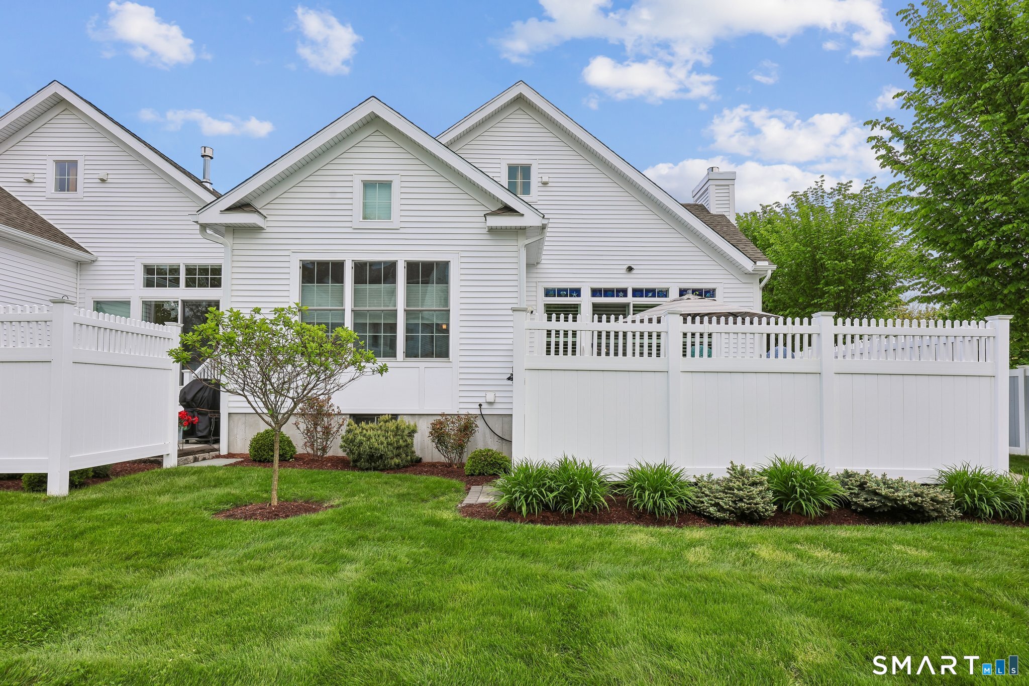 25 Sheffield Street Old Saybrook CT 06475