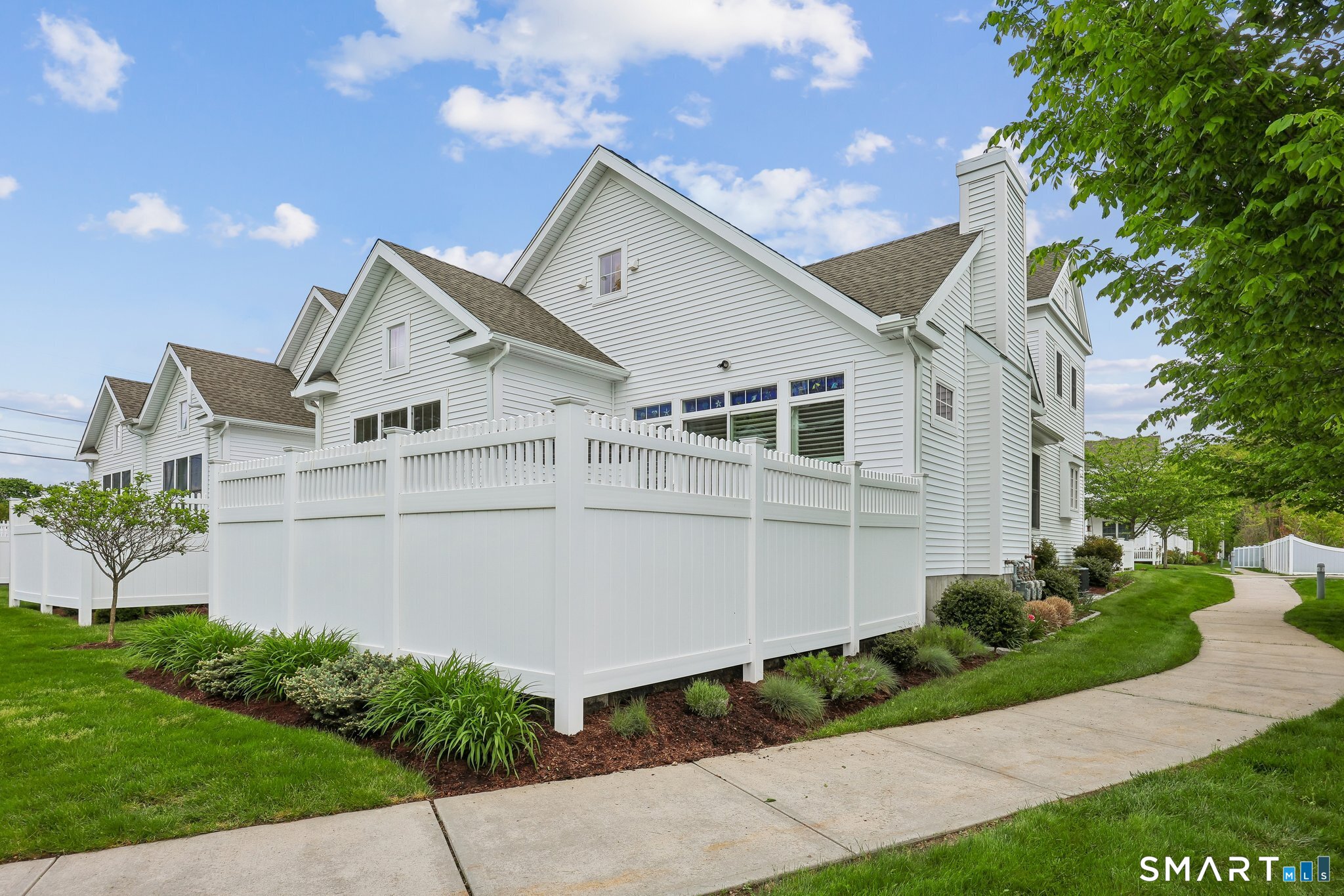 25 Sheffield Street Old Saybrook CT 06475