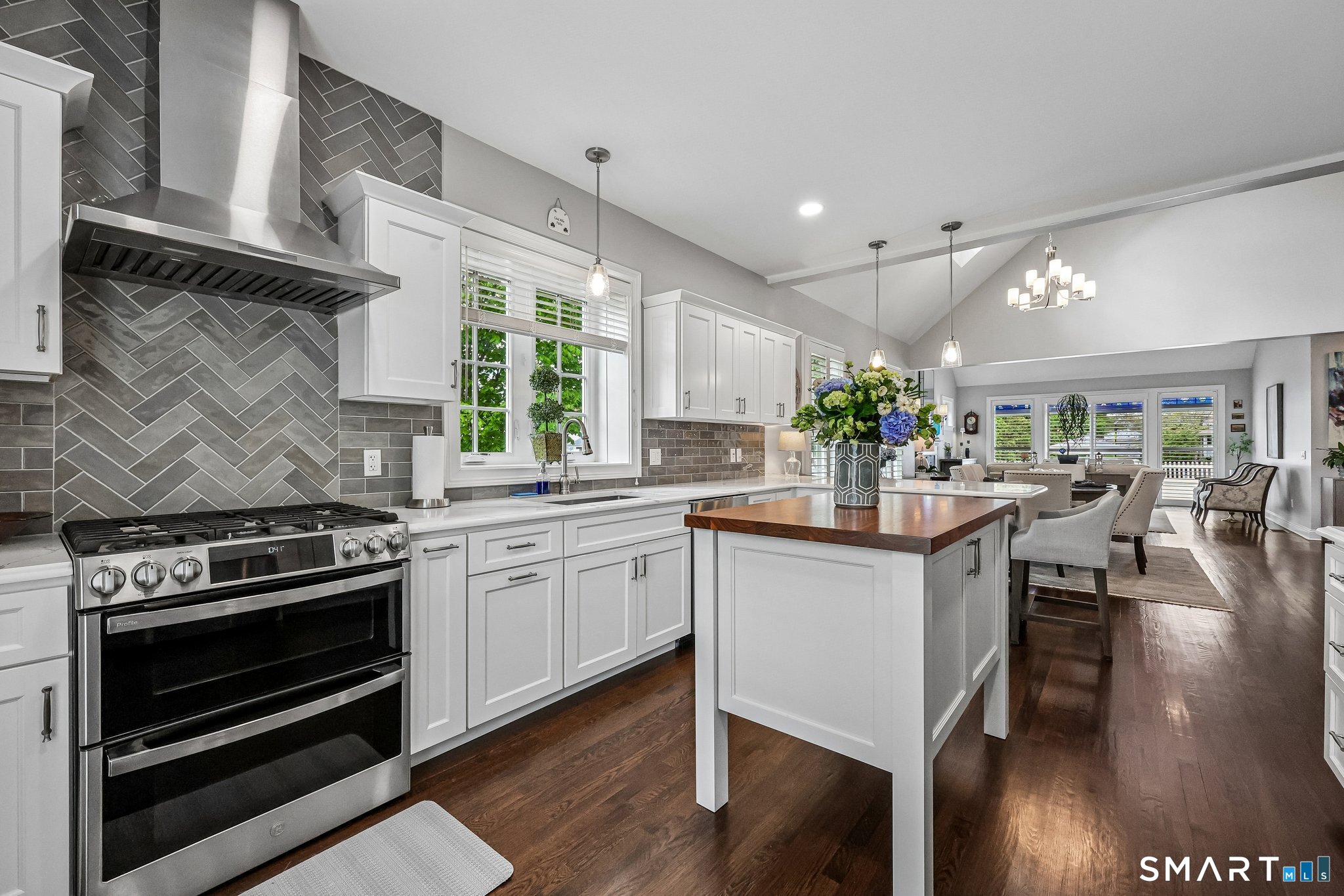25 Sheffield Street Old Saybrook CT 06475