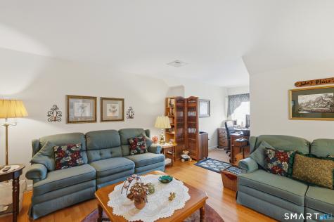 32 Dogwood Court Rocky Hill CT 06067