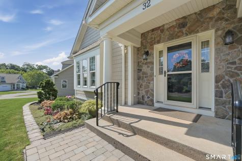 32 Dogwood Court Rocky Hill CT 06067