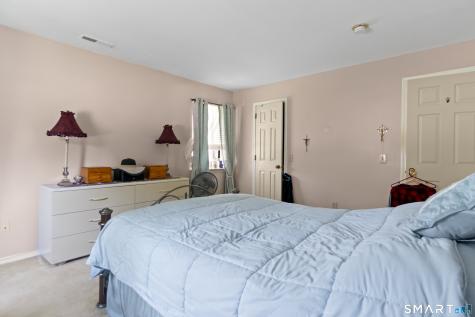 203 Windgate Circle Monroe CT 06468