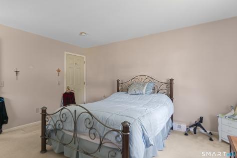 203 Windgate Circle Monroe CT 06468