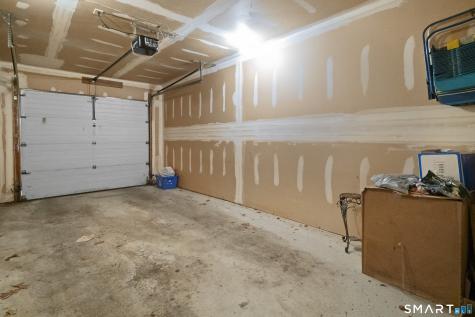 203 Windgate Circle Monroe CT 06468