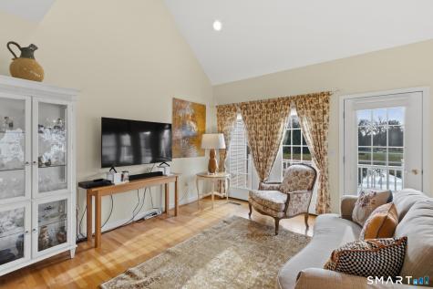 8 Old Barn Road East Windsor CT 06088