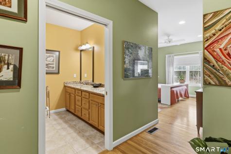 8 Old Barn Road East Windsor CT 06088