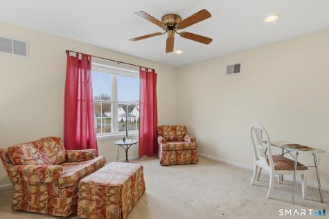 8 Old Barn Road East Windsor CT 06088