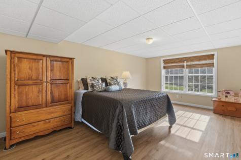 8 Old Barn Road East Windsor CT 06088