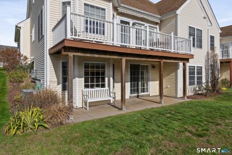 8 Old Barn Road East Windsor CT 06088