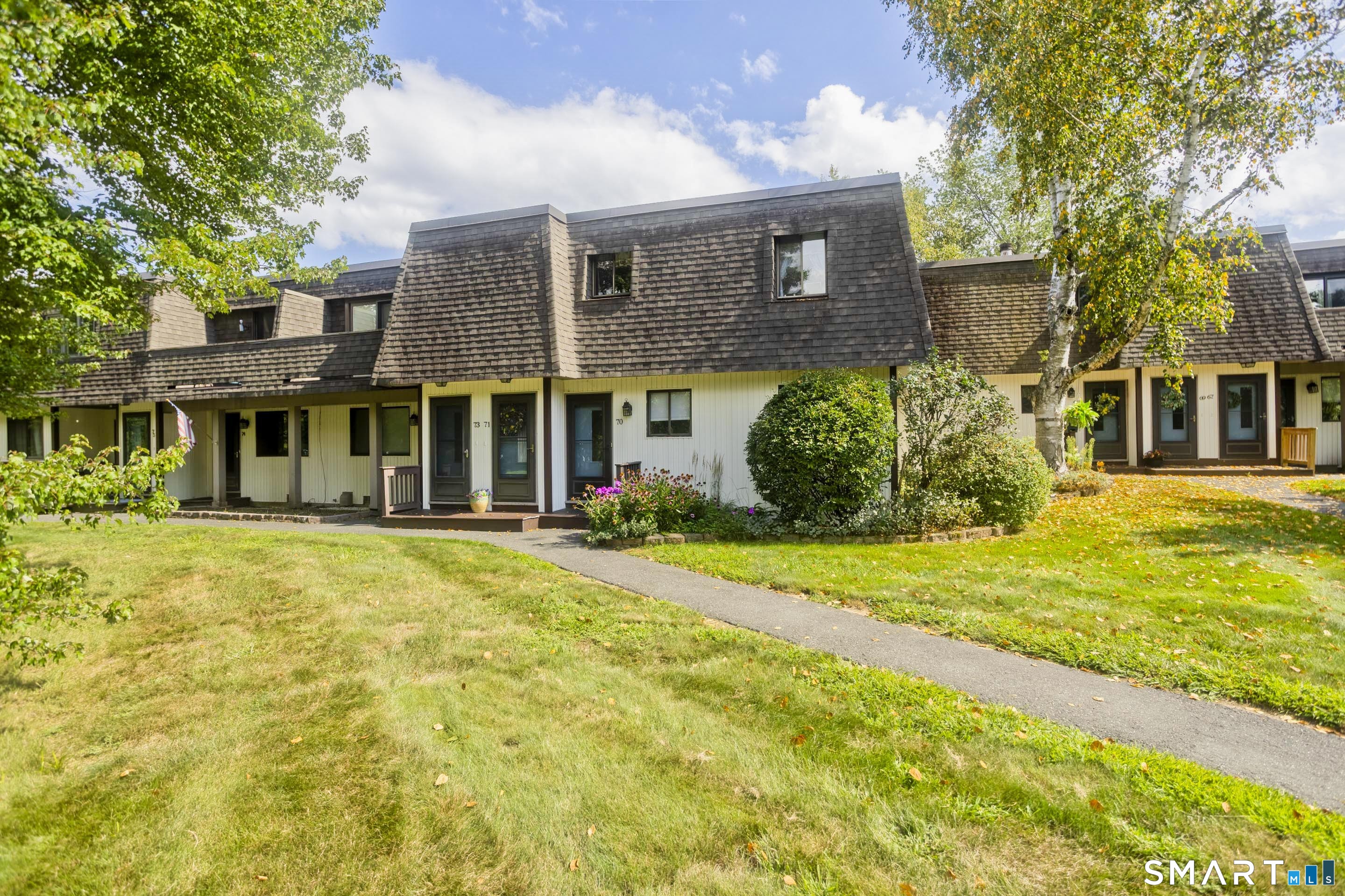 70 Landing Circle Suffield CT 06078