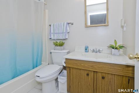 70 Landing Circle Suffield CT 06078