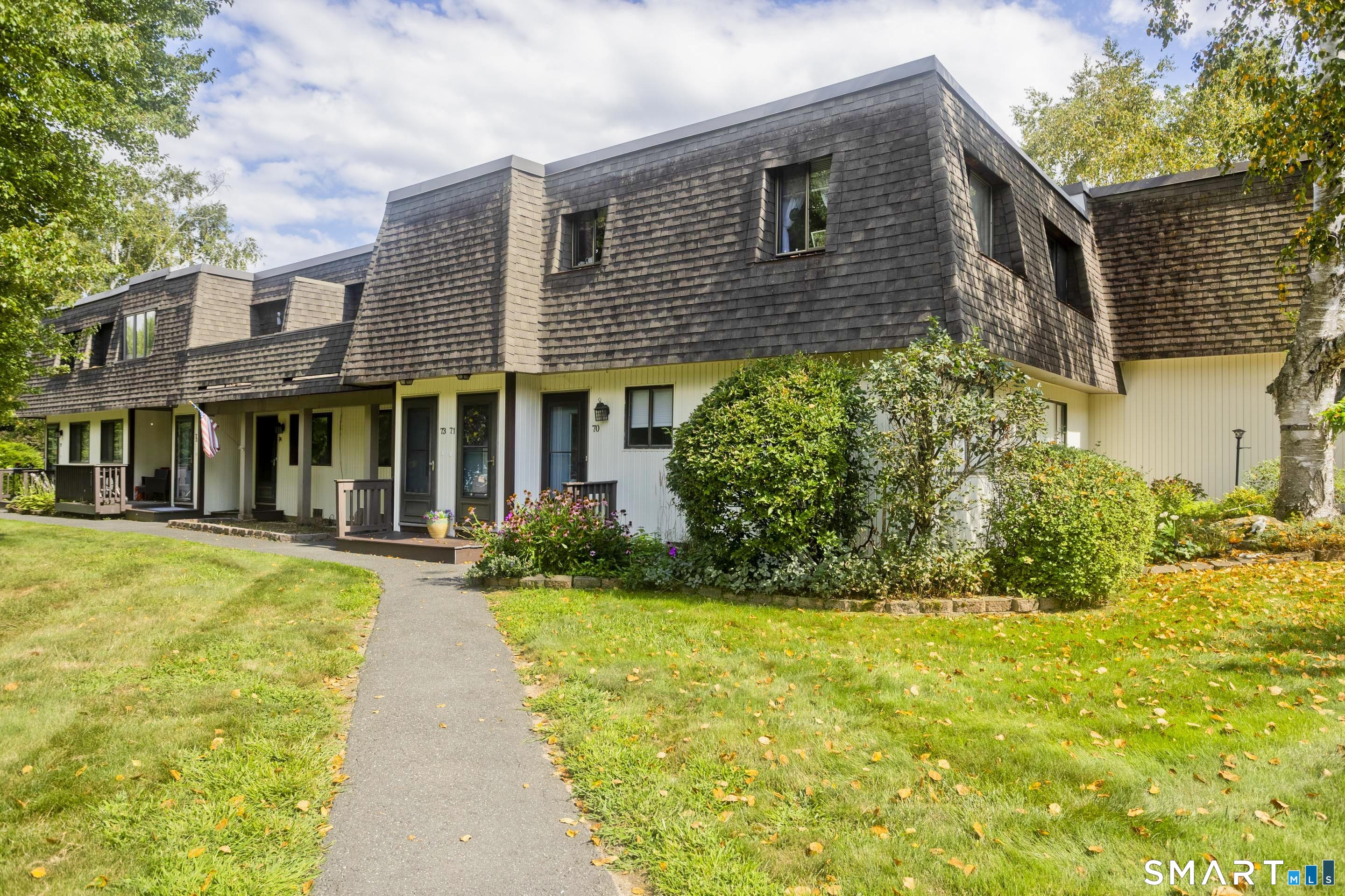 70 Landing Circle Suffield CT 06078