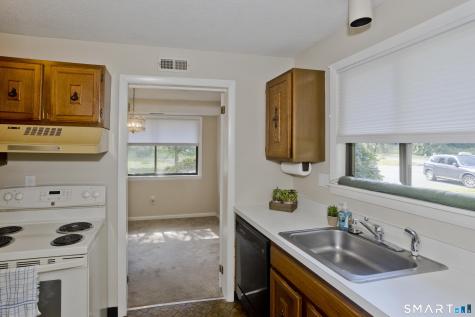 70 Landing Circle Suffield CT 06078