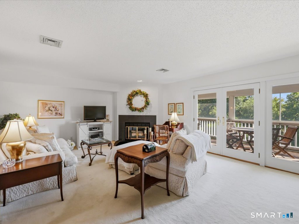 233 Mansfield Grove Road East Haven CT 06512