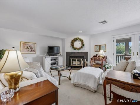233 Mansfield Grove Road East Haven CT 06512