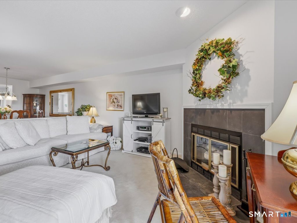 233 Mansfield Grove Road East Haven CT 06512