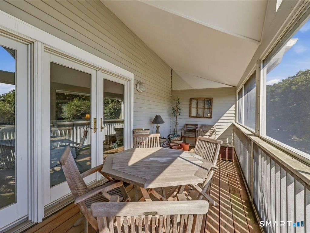 233 Mansfield Grove Road East Haven CT 06512
