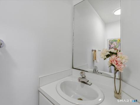 233 Mansfield Grove Road East Haven CT 06512