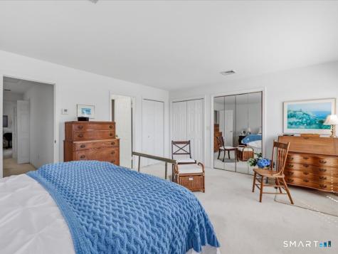 233 Mansfield Grove Road East Haven CT 06512