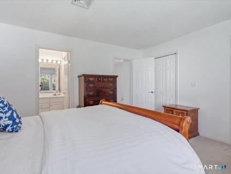 233 Mansfield Grove Road East Haven CT 06512