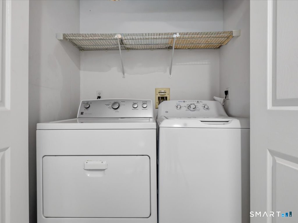 233 Mansfield Grove Road East Haven CT 06512
