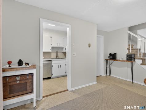 127 Black Point Road East Lyme CT 06357