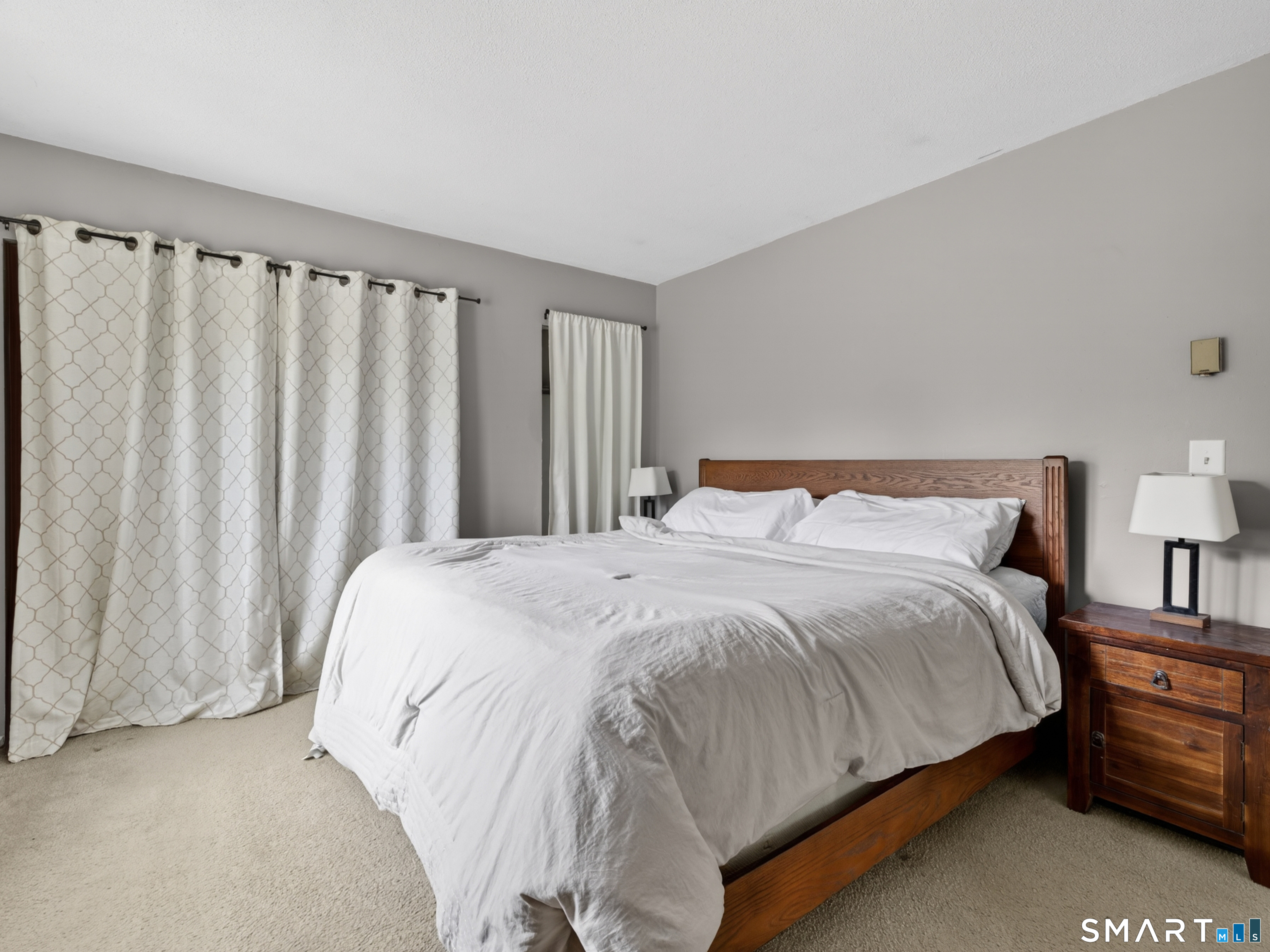127 Black Point Road East Lyme CT 06357