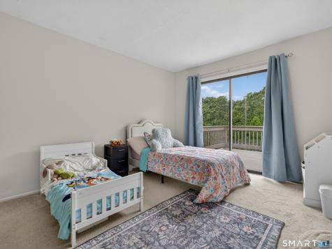 127 Black Point Road East Lyme CT 06357