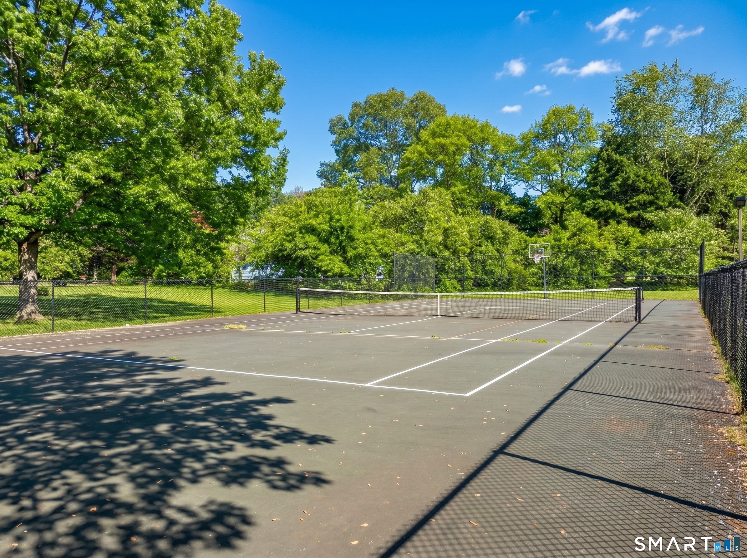 127 Black Point Road East Lyme CT 06357