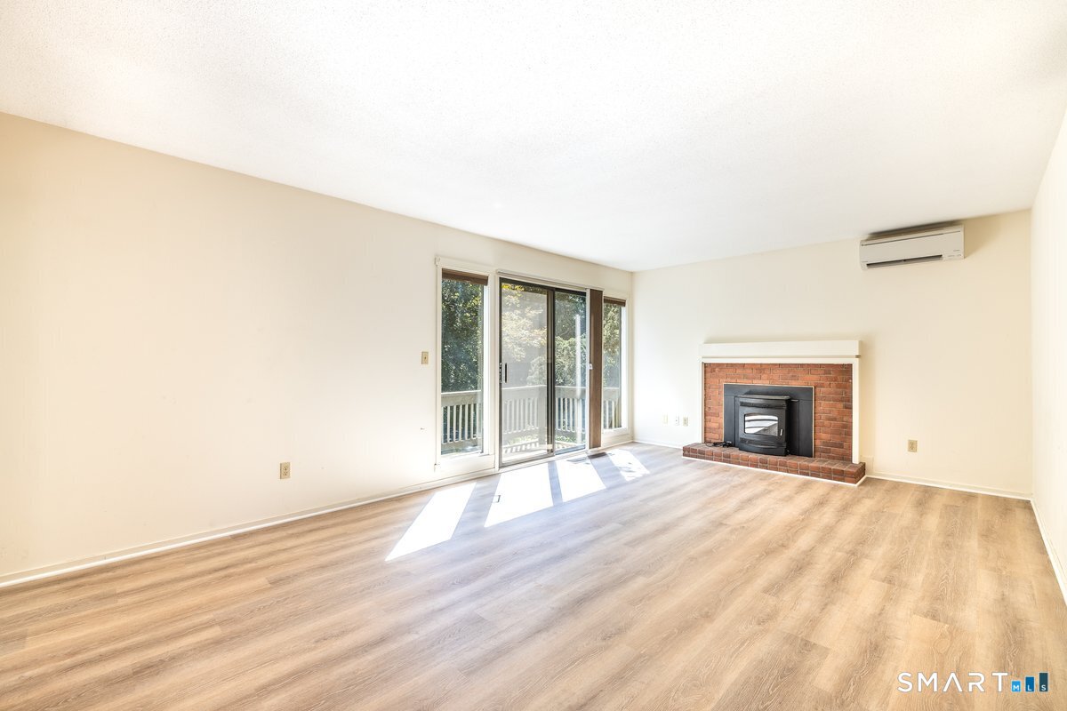 547 Heritage Village Southbury CT 06488