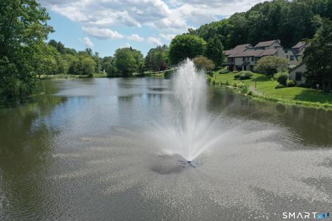 547 Heritage Village Southbury CT 06488