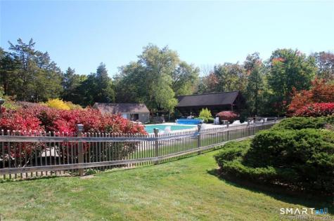 547 Heritage Village Southbury CT 06488