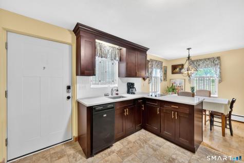 97 Shadow Lane West Hartford CT 06110