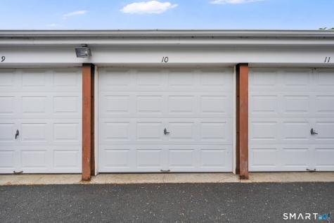 97 Shadow Lane West Hartford CT 06110