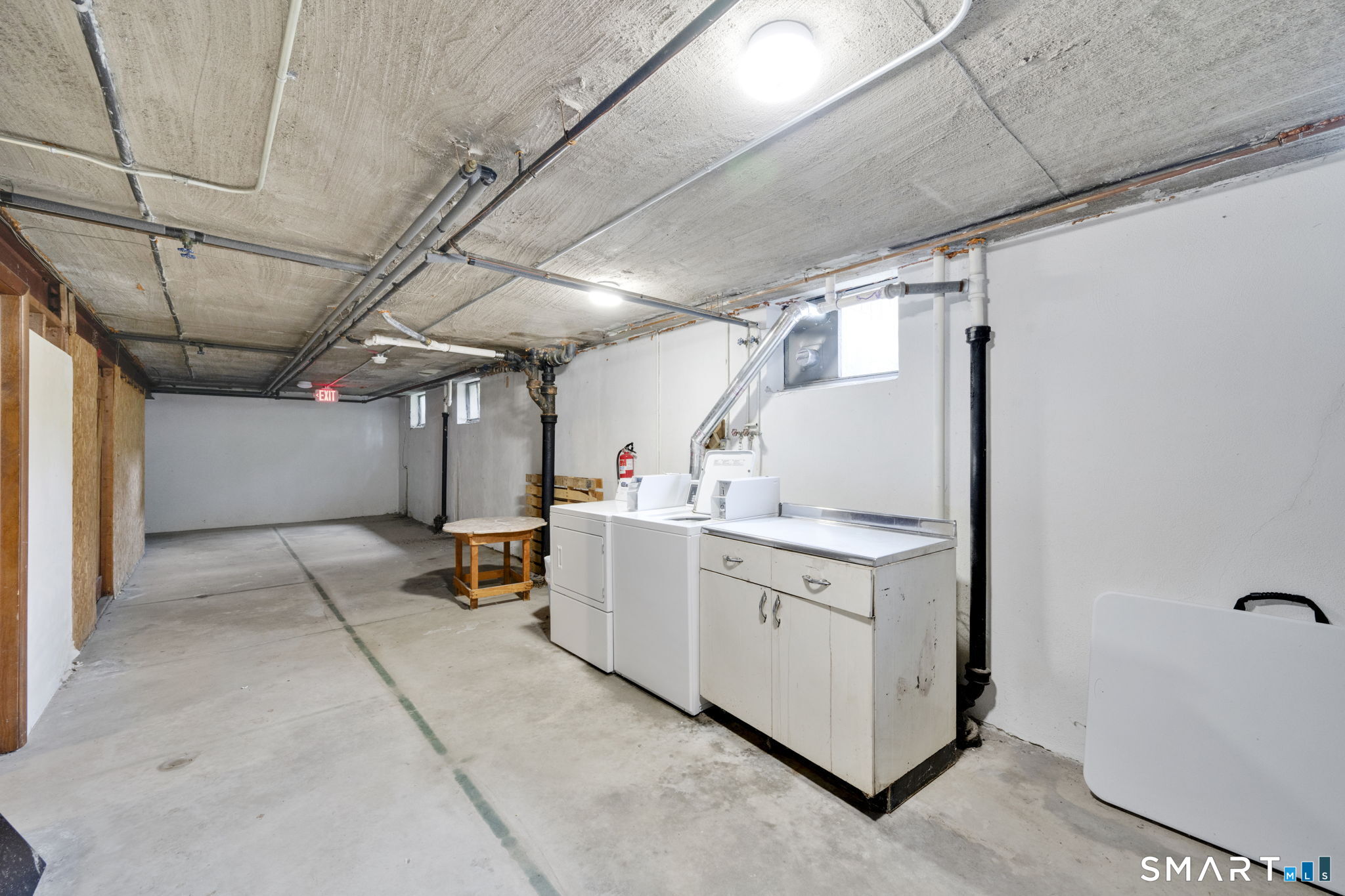 97 Shadow Lane West Hartford CT 06110