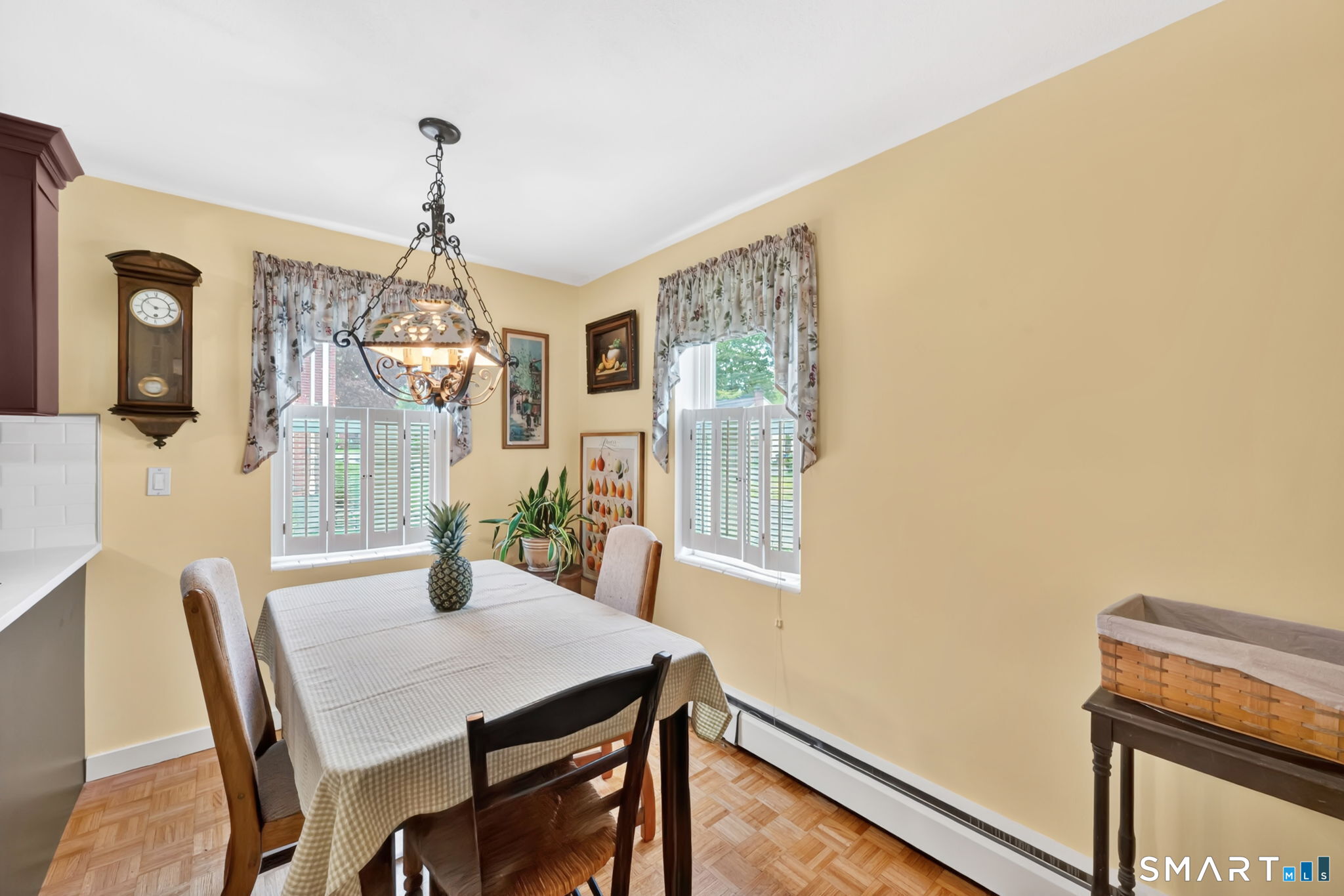 97 Shadow Lane West Hartford CT 06110