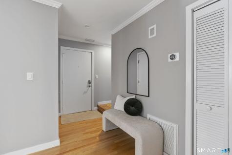 38 Harbour Close New Haven CT 06519