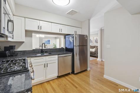 38 Harbour Close New Haven CT 06519