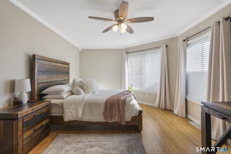 38 Harbour Close New Haven CT 06519