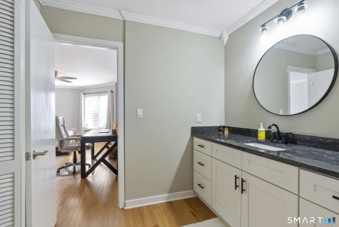 38 Harbour Close New Haven CT 06519