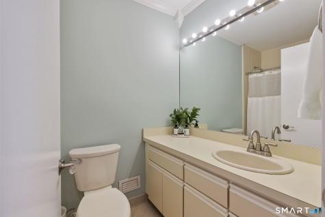 38 Harbour Close New Haven CT 06519