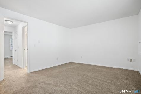 29 Canterbury Arms New Milford CT 06776