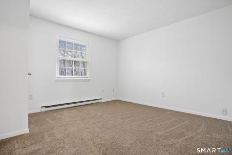 29 Canterbury Arms New Milford CT 06776